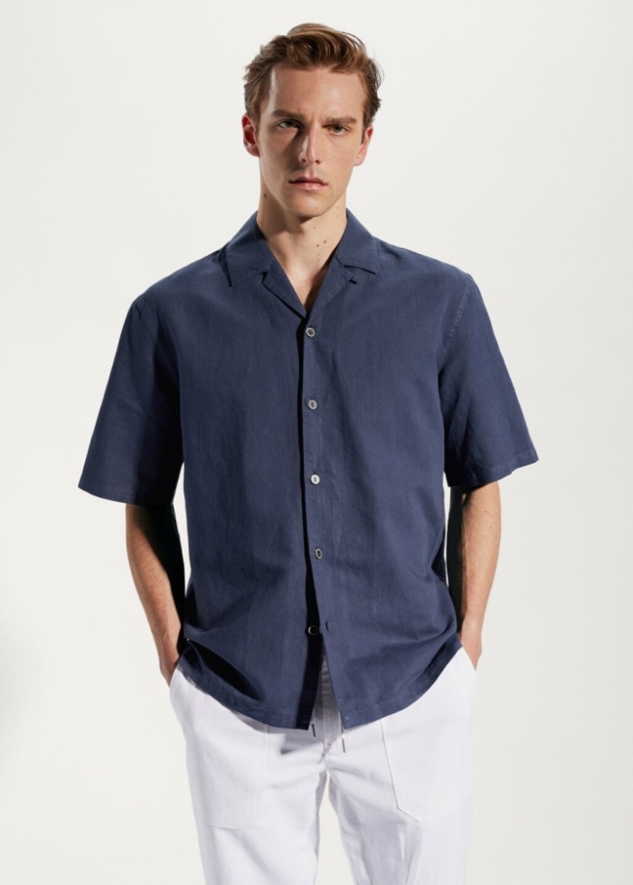 Mango Camisa algodón-lino cuello bowling - Azul marino