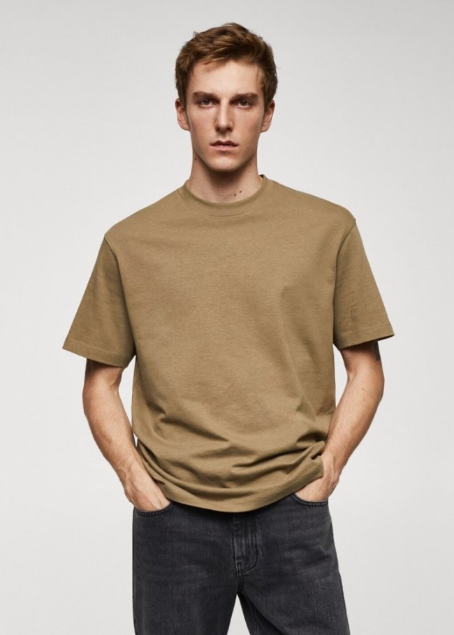 Mango Camiseta básica 100% algodón relaxed fit - Marrón medio