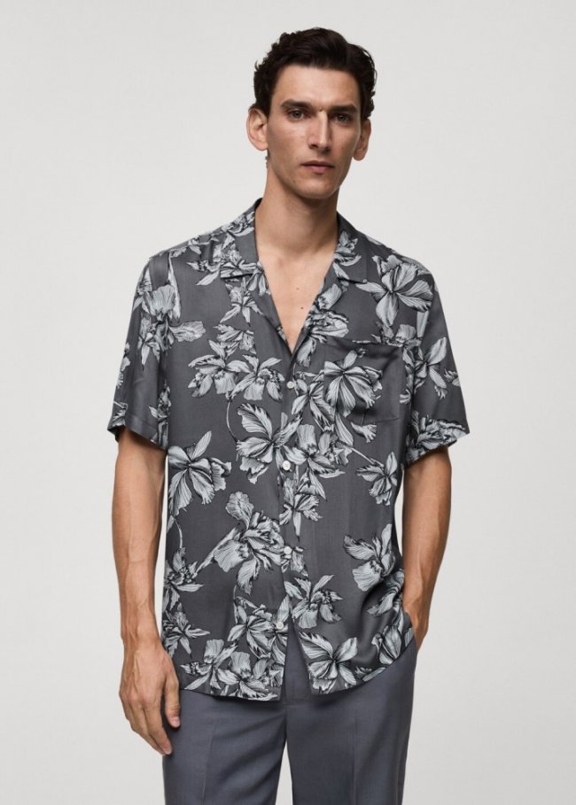 Mango Camisa regular fit estampado hawaiano - Gris antracita