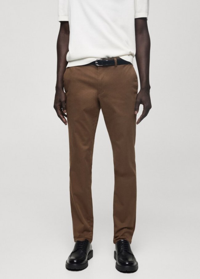 Mango Pantalón chino slim fit sarga - Marrón