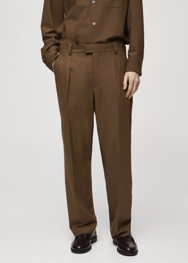 Mango Pantalón traje relaxed fit pinzas - Marrón