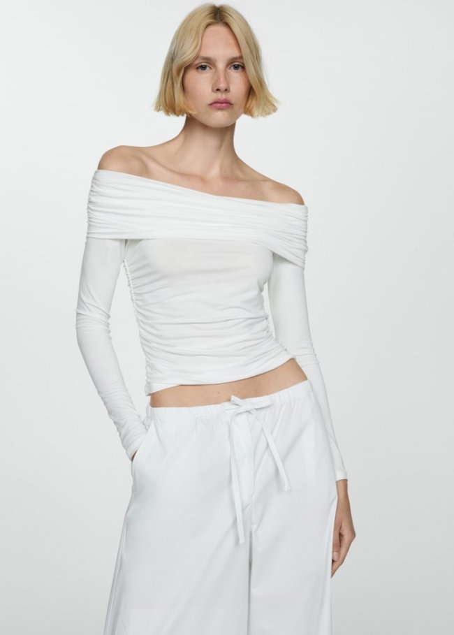 Mango Camiseta hombros descubiertos - Blanco