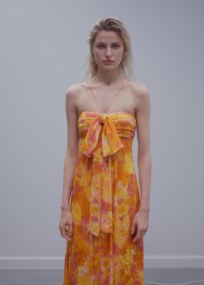 Mango Vestido plisado escote lazo - Naranja pastel