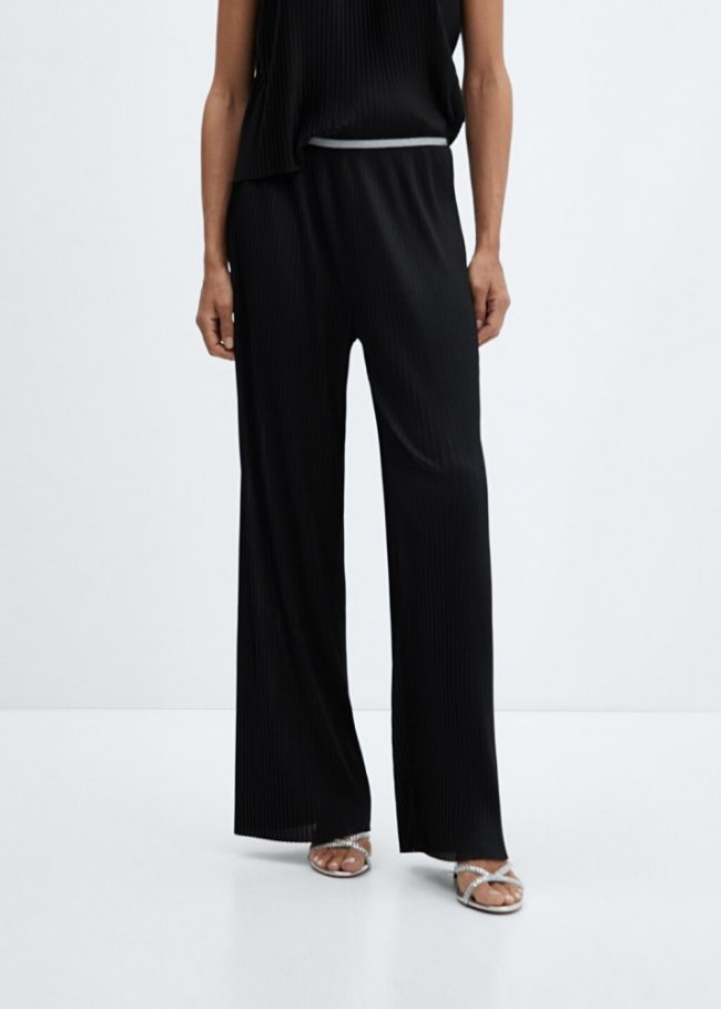 Mango Pantalón wideleg plisado - Negro