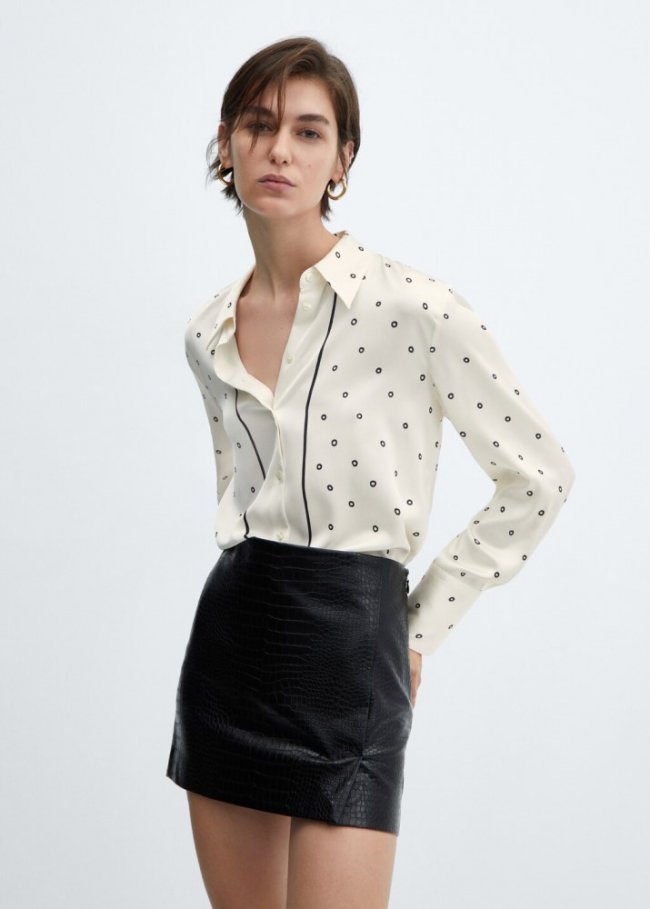 Mango Camisa fluida satinada - Vainilla