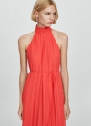 Mango Vestido plisado cuello halter - Rojo coral
