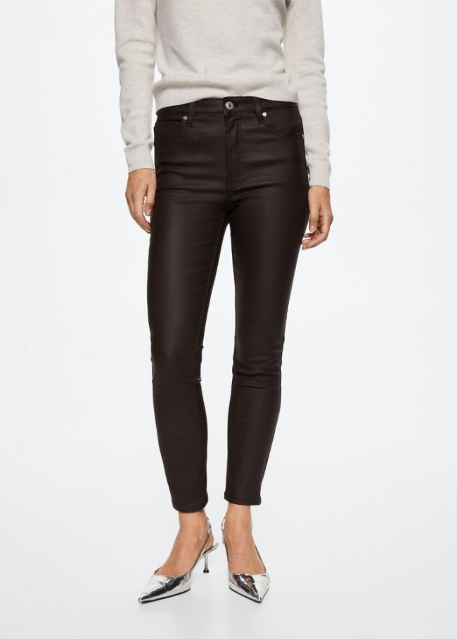 Mango Jeans skinny encerados - Chocolate