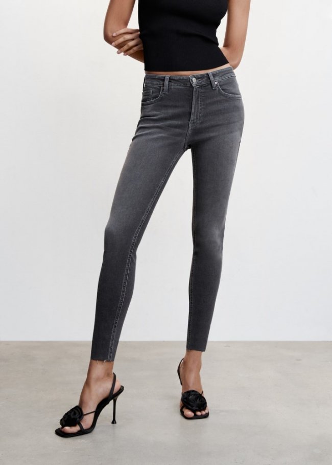 Mango Jeans skinny crop - Gris oscuro