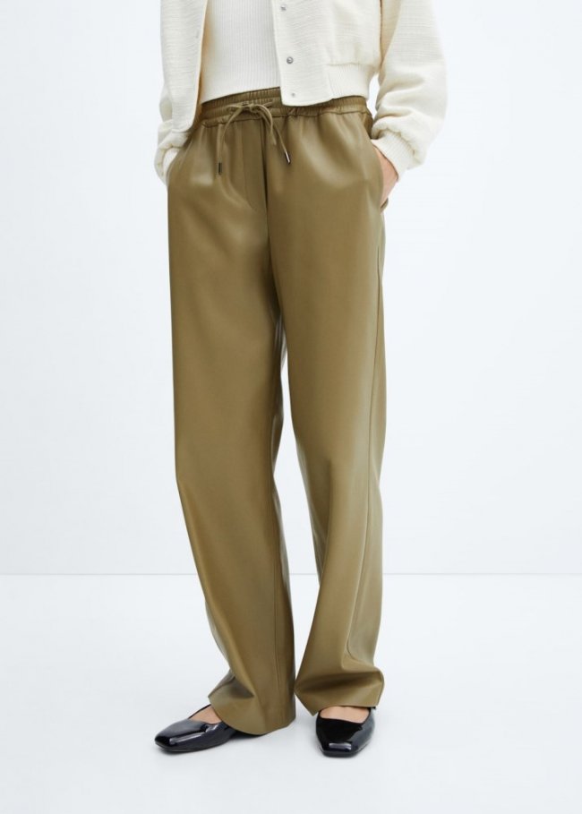 Mango Pantalón cintura elástica efecto piel - Verde