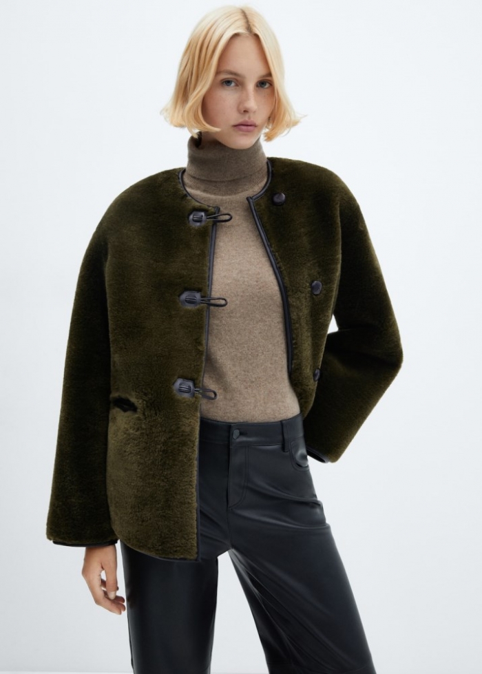 Mango Abrigo pelo apliques - Khaki