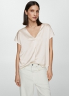 Mango Camiseta satinada cuello pico - Beige