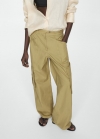 Mango Pantalón cargo bolsillos - Verde pastel