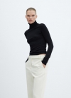 Mango Jersey punto fino cuello vuelto - Negro