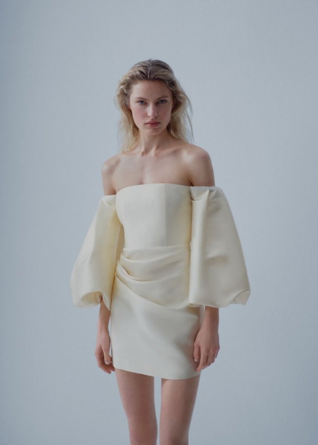 Mango Vestido raso mangas volumen - Blanco