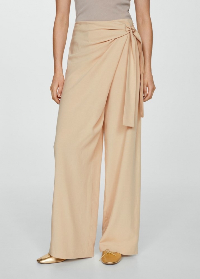 Mango Pantalón lyocell detalle nudo - Beige