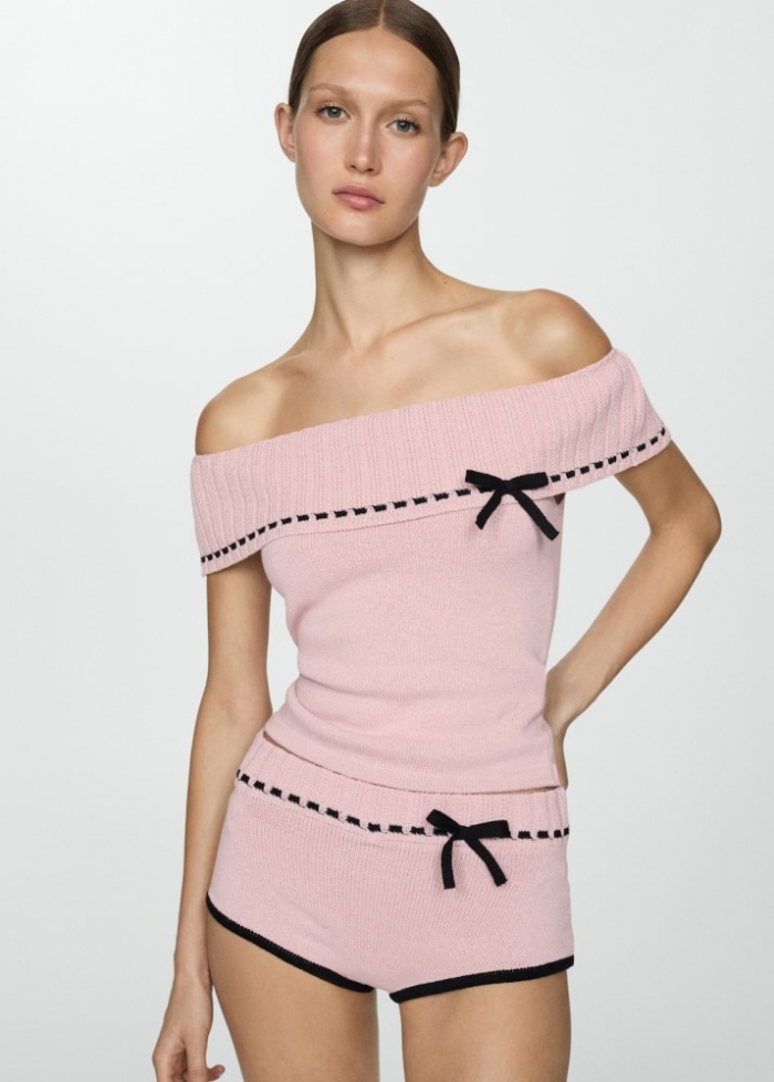 Mango Top hombros descubiertos - Rosa pastel
