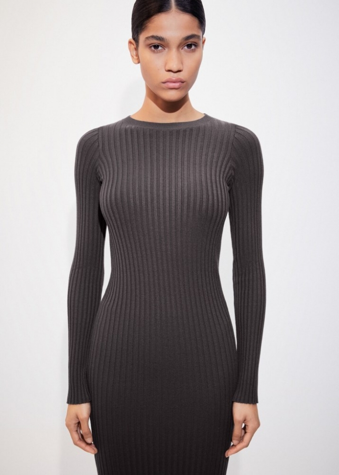 Mango Vestido largo canalé - Gris antracita
