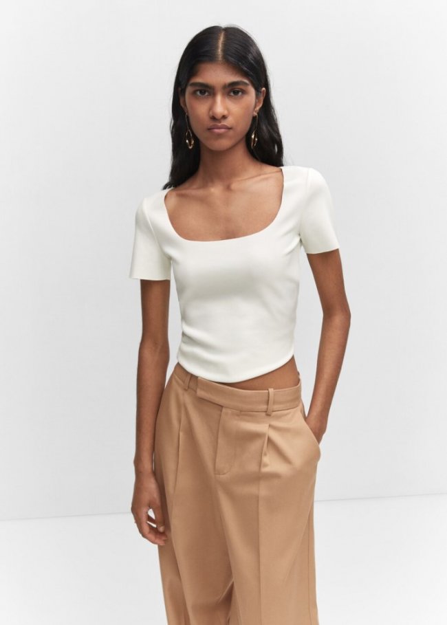 Mango Camiseta escote cuadrado - Crudo