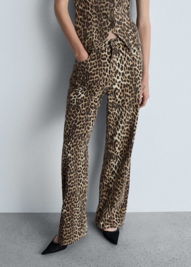 Mango Jeans rectos tiro alto leopardo - Marrón