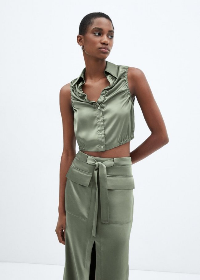 Mango Camisa satinada fruncida - Verde