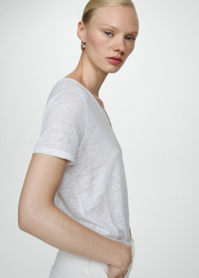Mango Camiseta lino cuello pico - Blanco