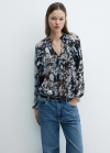 Mango Blusa fluida estampado floral - Negro