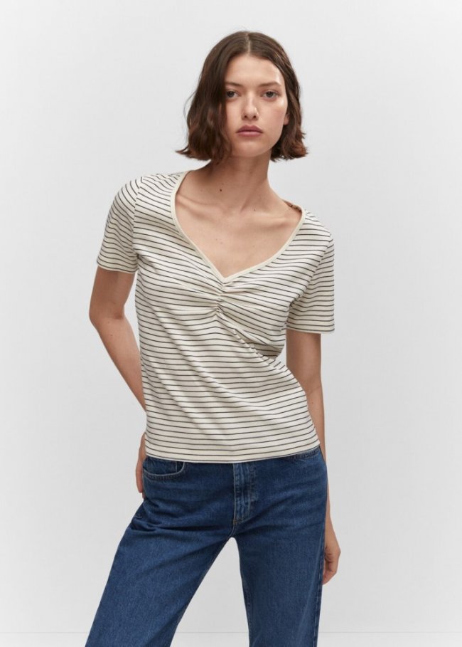 Mango Camiseta algodón detalle fruncido - Crudo