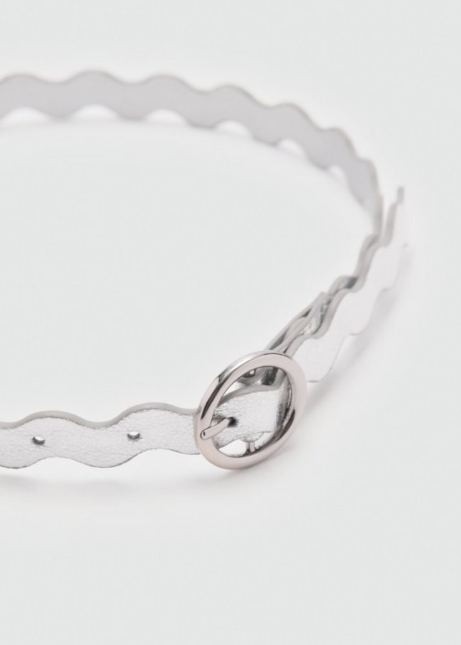 Mango Cinturón ondulado metalizado - Plata