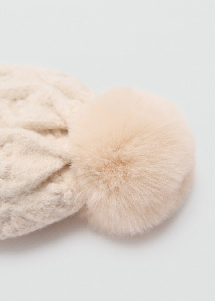 Mango Gorro punto trenzado pompón - Arena