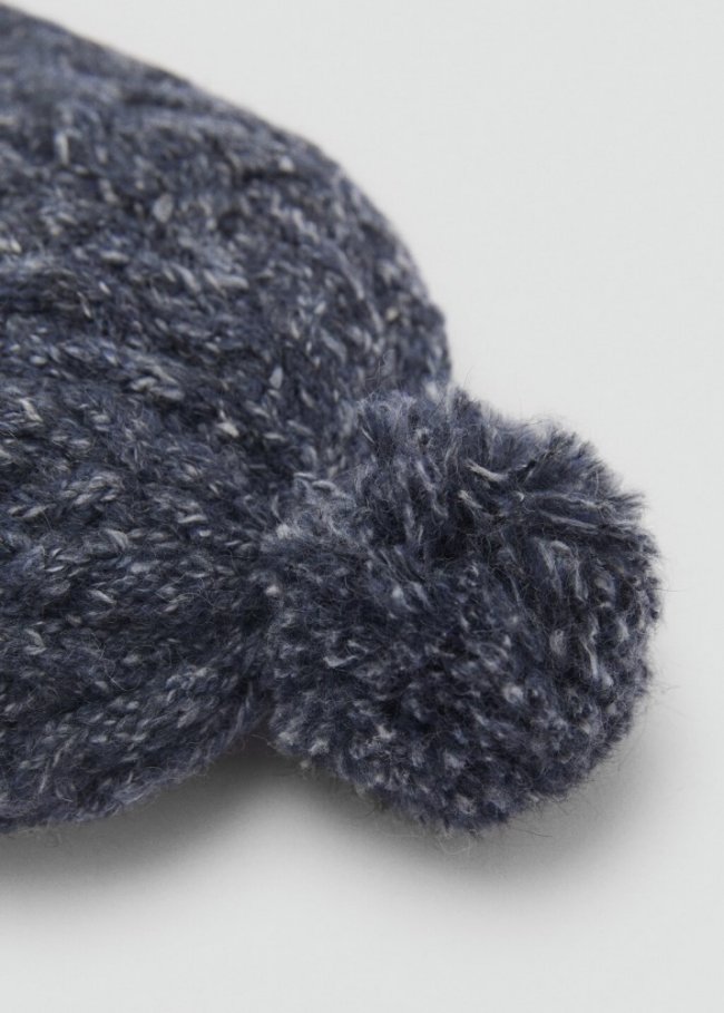 Mango Gorro punto trenzado pompón - Azul marino oscuro