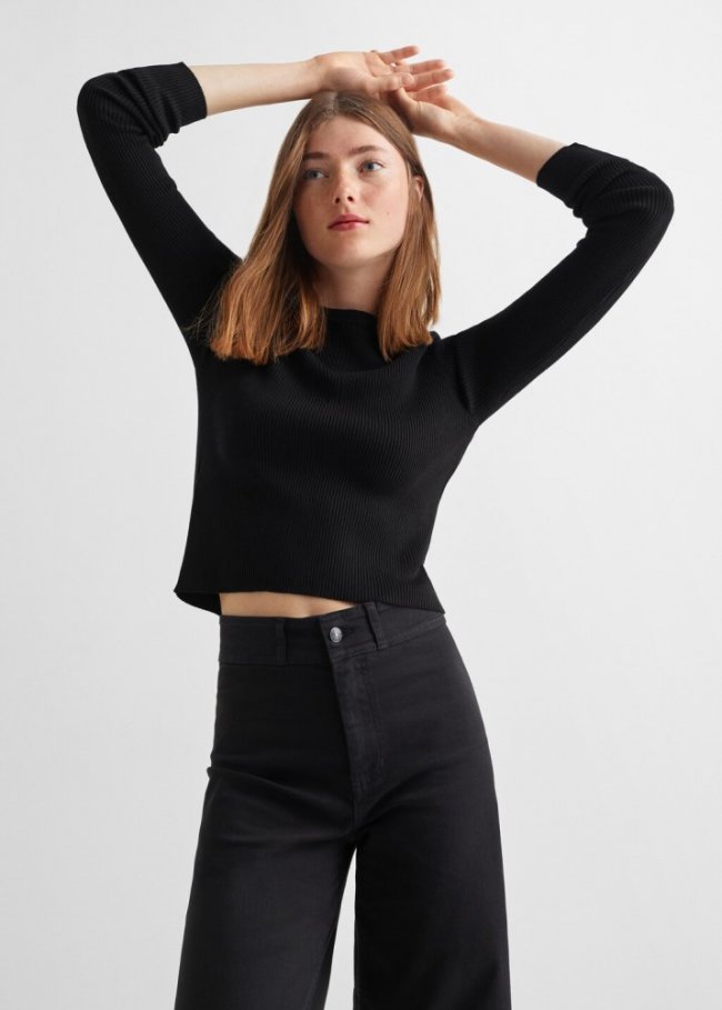 Mango Top canalé abertura espalda - Negro