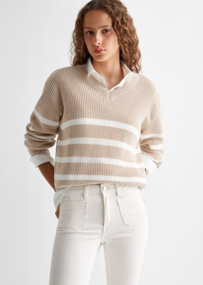 Mango Jeans flare bolsillos - Blanco roto