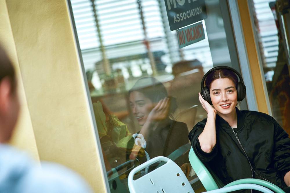 SONY WH-XB900N Active noise cancellation enabled Bluetooth Headset (Black, On the Ear) SONY WH-XB900N Active noise cancellation enabled Bluetooth Headset (Black, On the Ear)